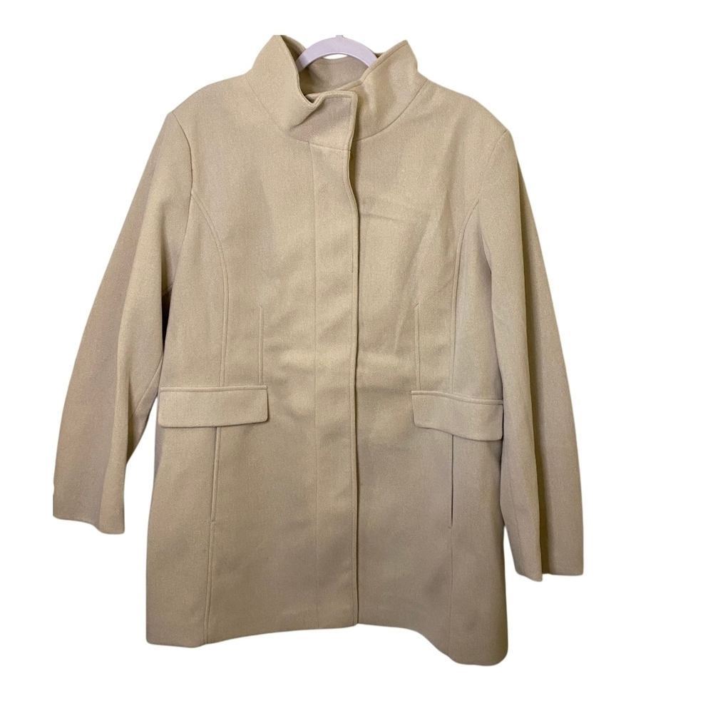 Vince Camuto Women's Faux Wool Jacket In Oatmeal - Picture 3 of 9